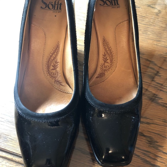 Sofft black patent heels - timeless! - Picture 2 of 6